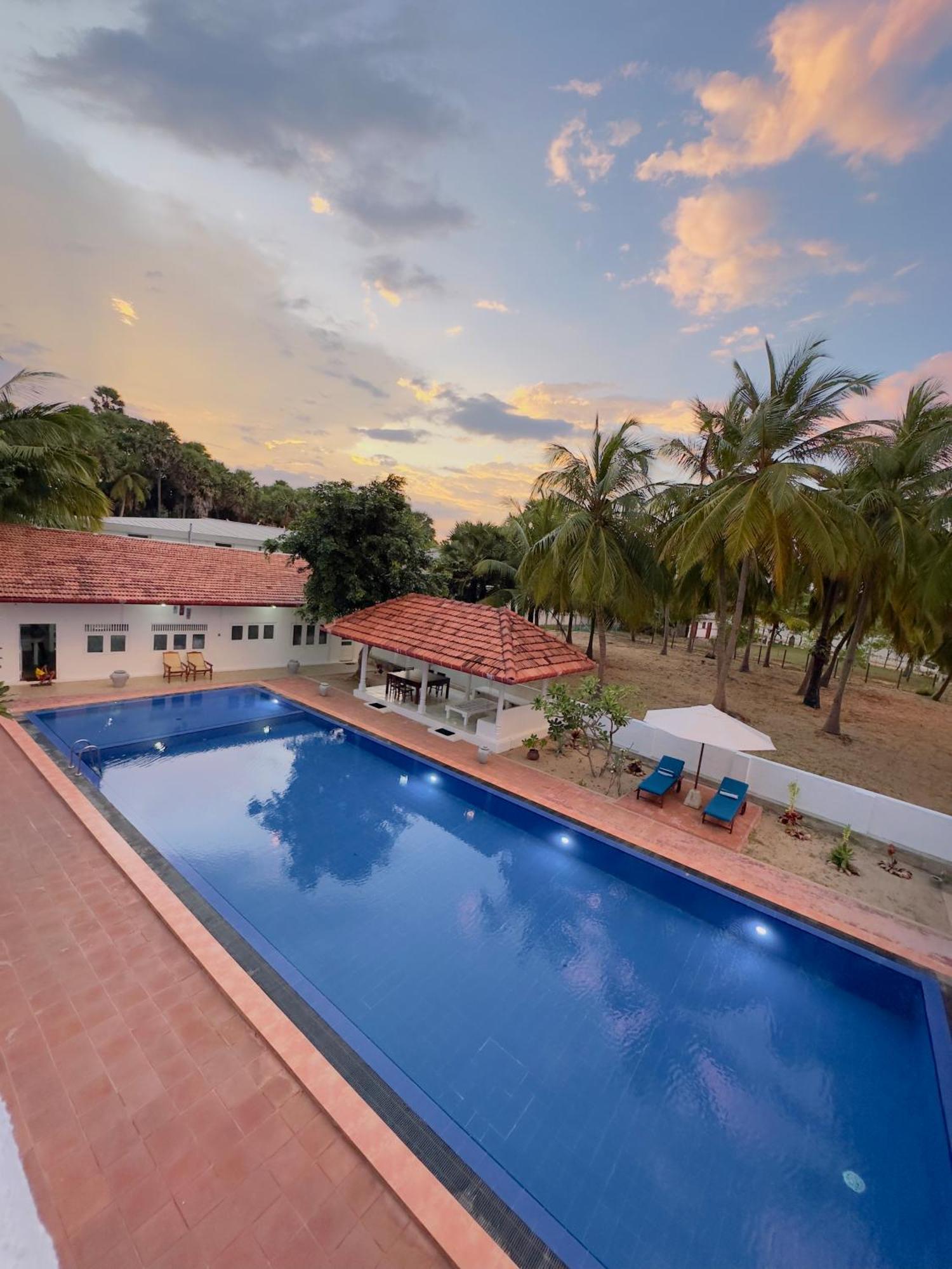 Blue Kite Family Resort Kalpitiya Exterior foto